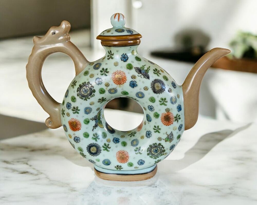 Vintage Chinese Donut Shaped Blue Floral Butterfly Porcelain Tea Pot with Dragon